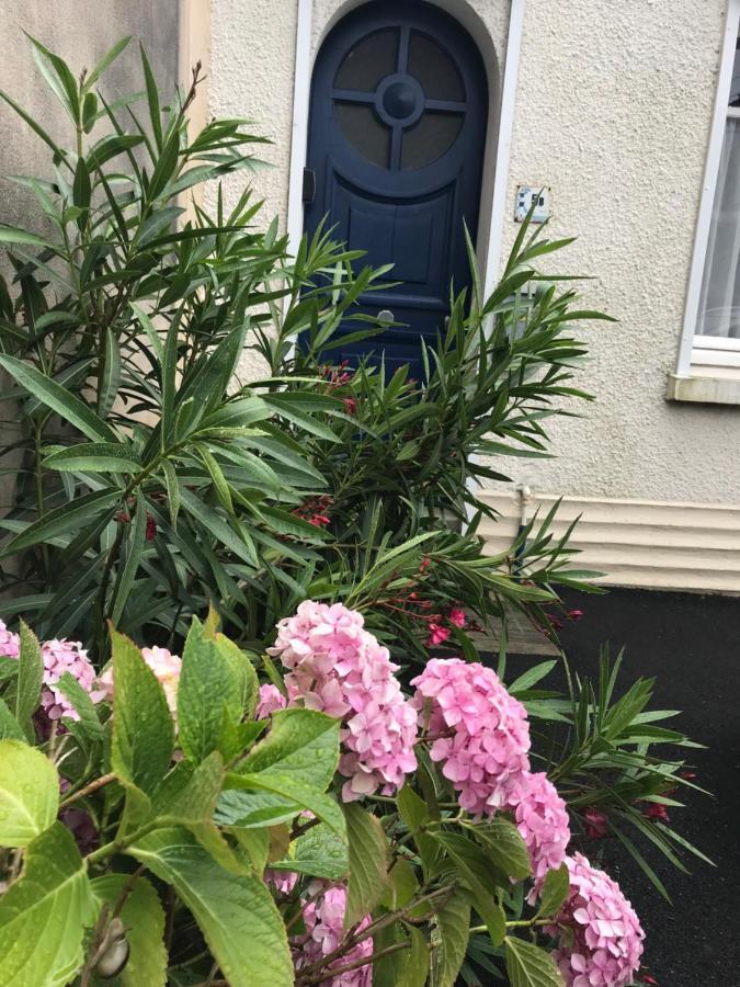 Maison De Vacances Arzael A 200M De La Plage Celebre De Mr Hulot Сен-Назар Екстериор снимка