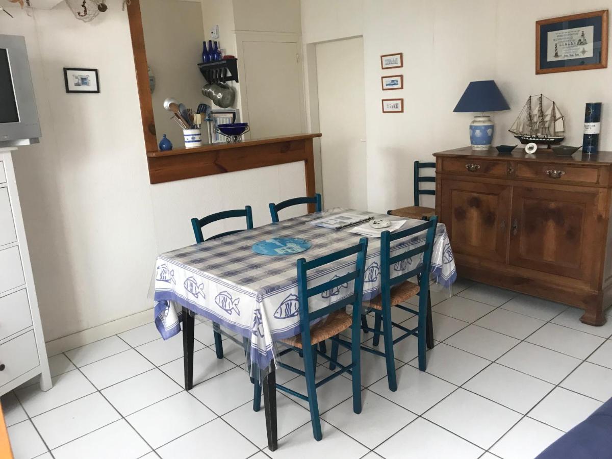 Maison De Vacances Arzael A 200M De La Plage Celebre De Mr Hulot Сен-Назар Екстериор снимка