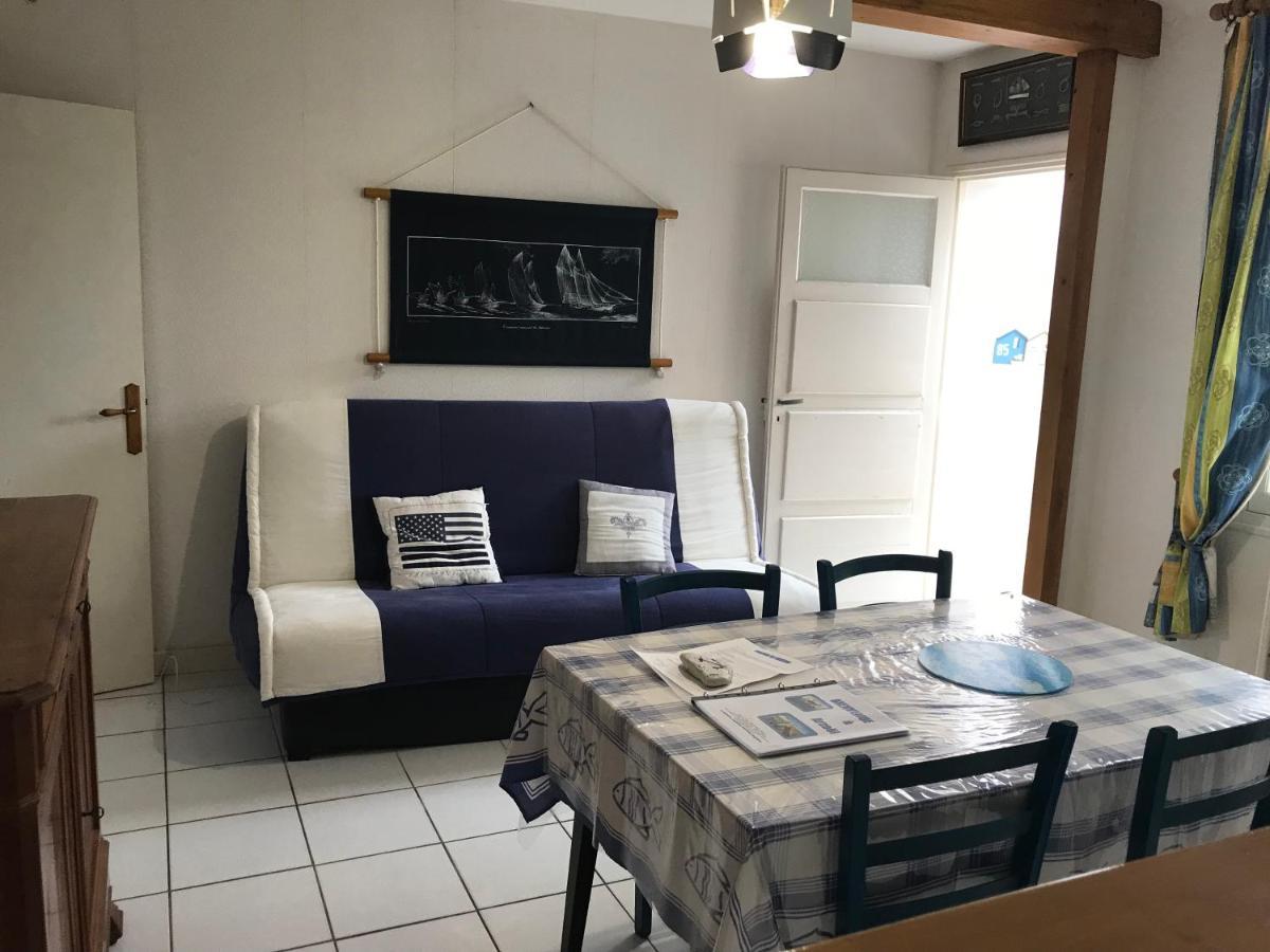 Maison De Vacances Arzael A 200M De La Plage Celebre De Mr Hulot Сен-Назар Екстериор снимка